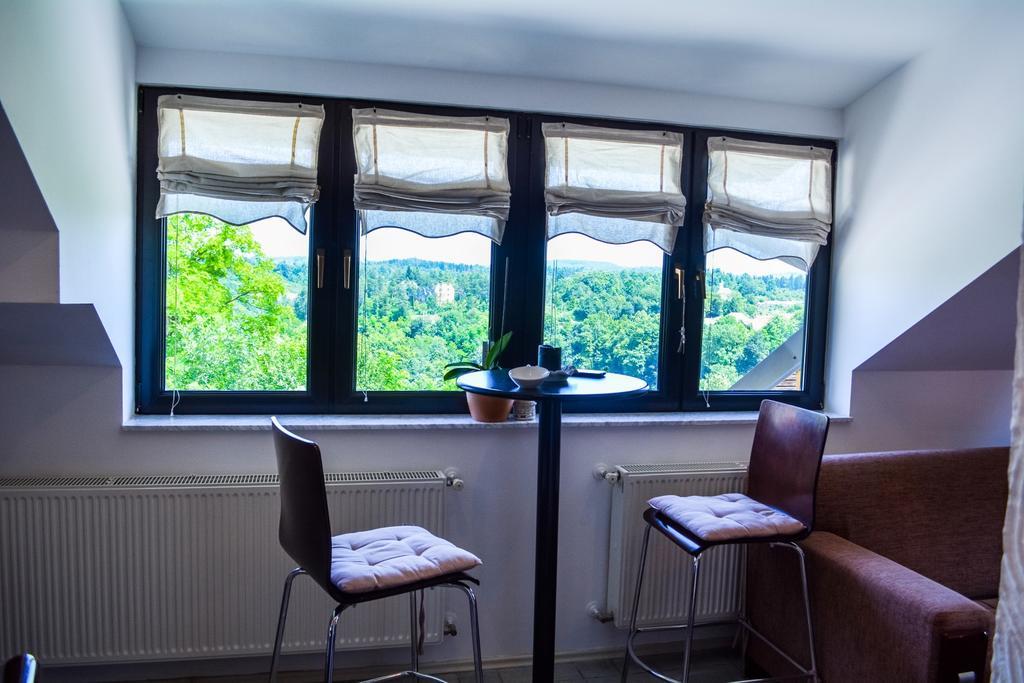 Studio Apartman Pavletic Apartment สลูน ภายนอก รูปภาพ